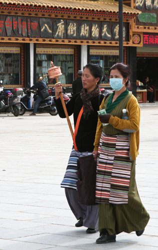tibet-pilgrims